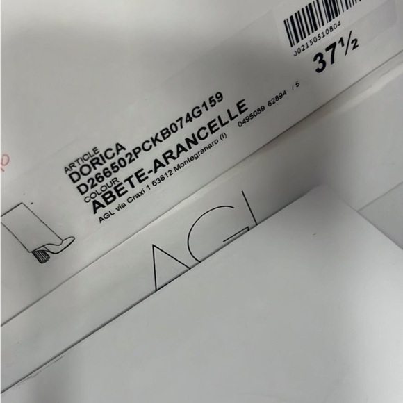 AGL made in Italy Stylish Green Boots with Orange Heel as seen on Emily in Paris - Picture 9 of 13